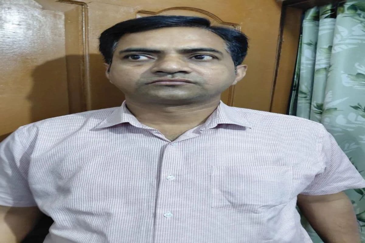 39 लाख नकद, सोना-चांदी और करोड़ों की प्रॉपर्टी, इंजीनियर गोपाल कुमार पर EOU की कार्रवाई में क्या-क्या मिला
