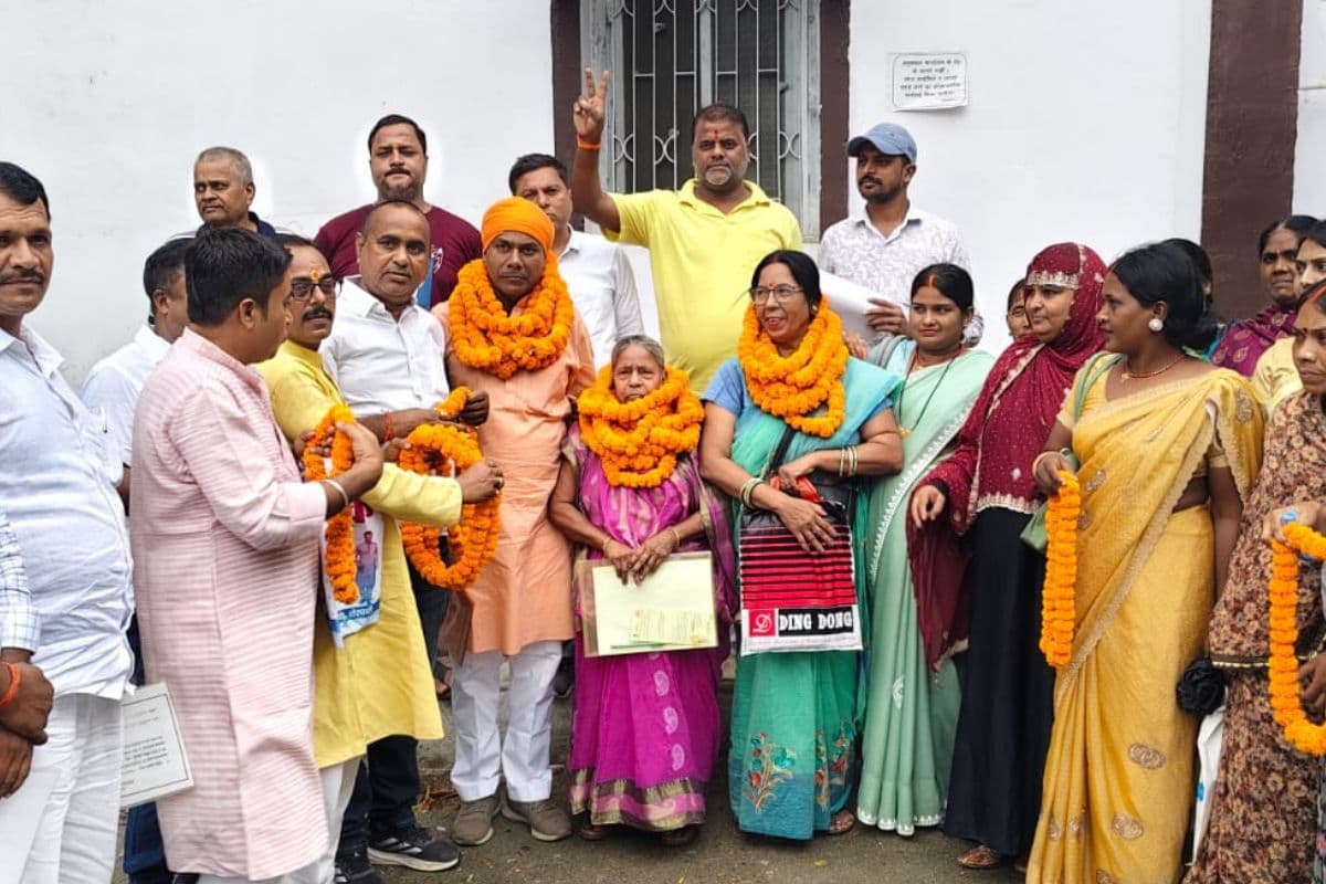 शेरघाटी नगर परिषद में पुराने चेहरों का दबदबा कायम, सशक्त स्थायी समिति का चुनाव निर्विरोध संपन्न