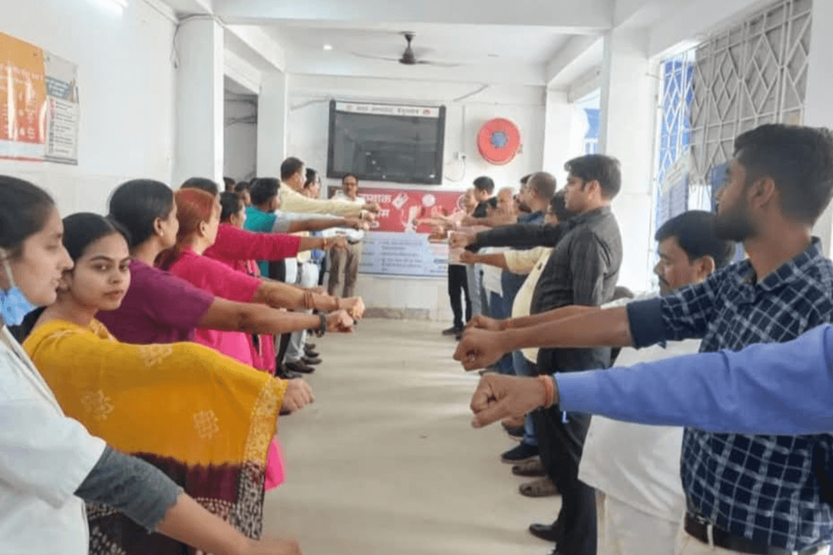 बेगूसराय सदर अस्पताल में विश्व तंबाकू निषेध दिवस पर जागरूकता कार्यक्रम, चिकित्सकों-कर्मियों ने ली नशामुक्ति की शपथ
