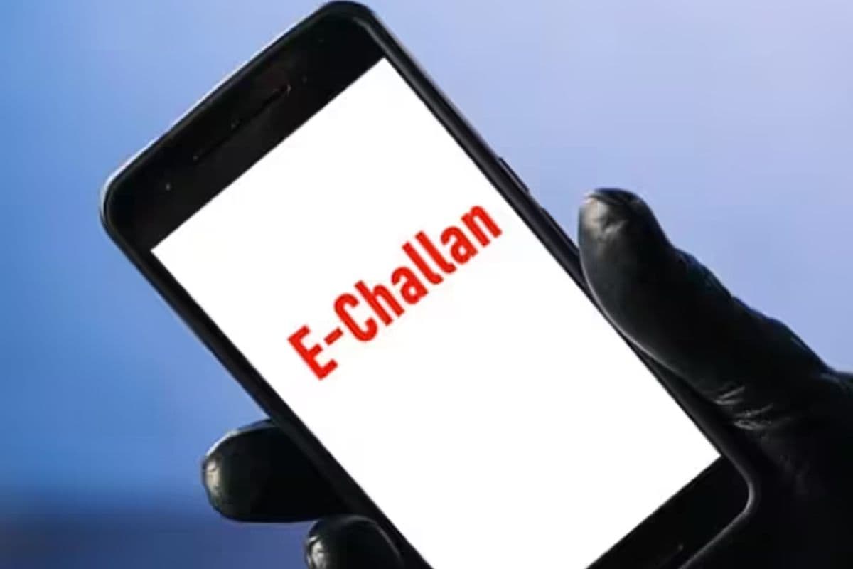 औरंगाबाद में घर के बाहर खड़ी थी गाड़ी और पटना में कट गया चालान, मैसेज देख व्यवसाई हैरान