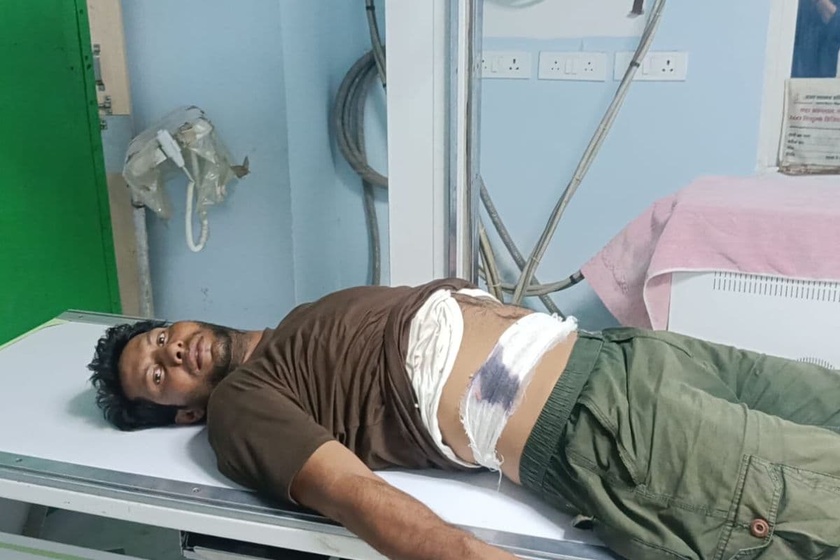 गोपालगंज में बकरीद के दिन गौ हत्या की सूचना देने वाले युवक पर चाकू से हमला, हालत गंभीर