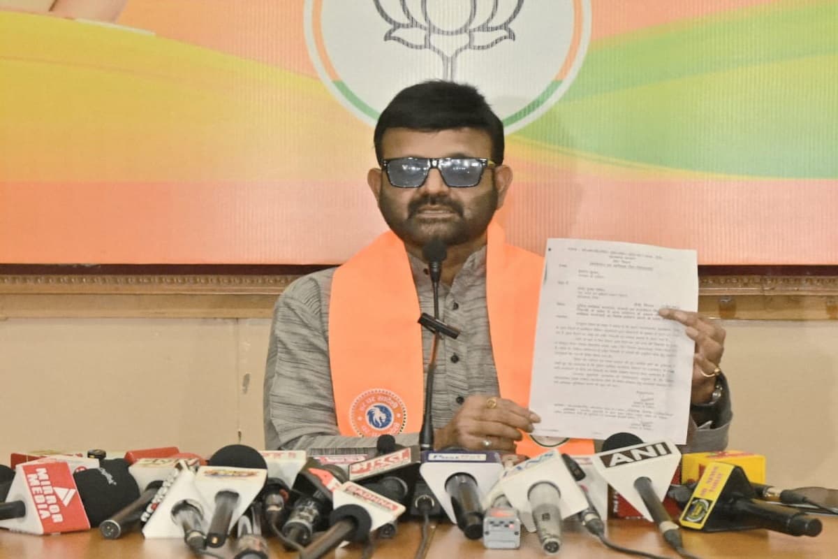 ट्रेजरी घोटाले पर भाजपा का हेमंत सरकार पर बड़ा हमला, जांच की धीमी गति पर उठाये सवाल