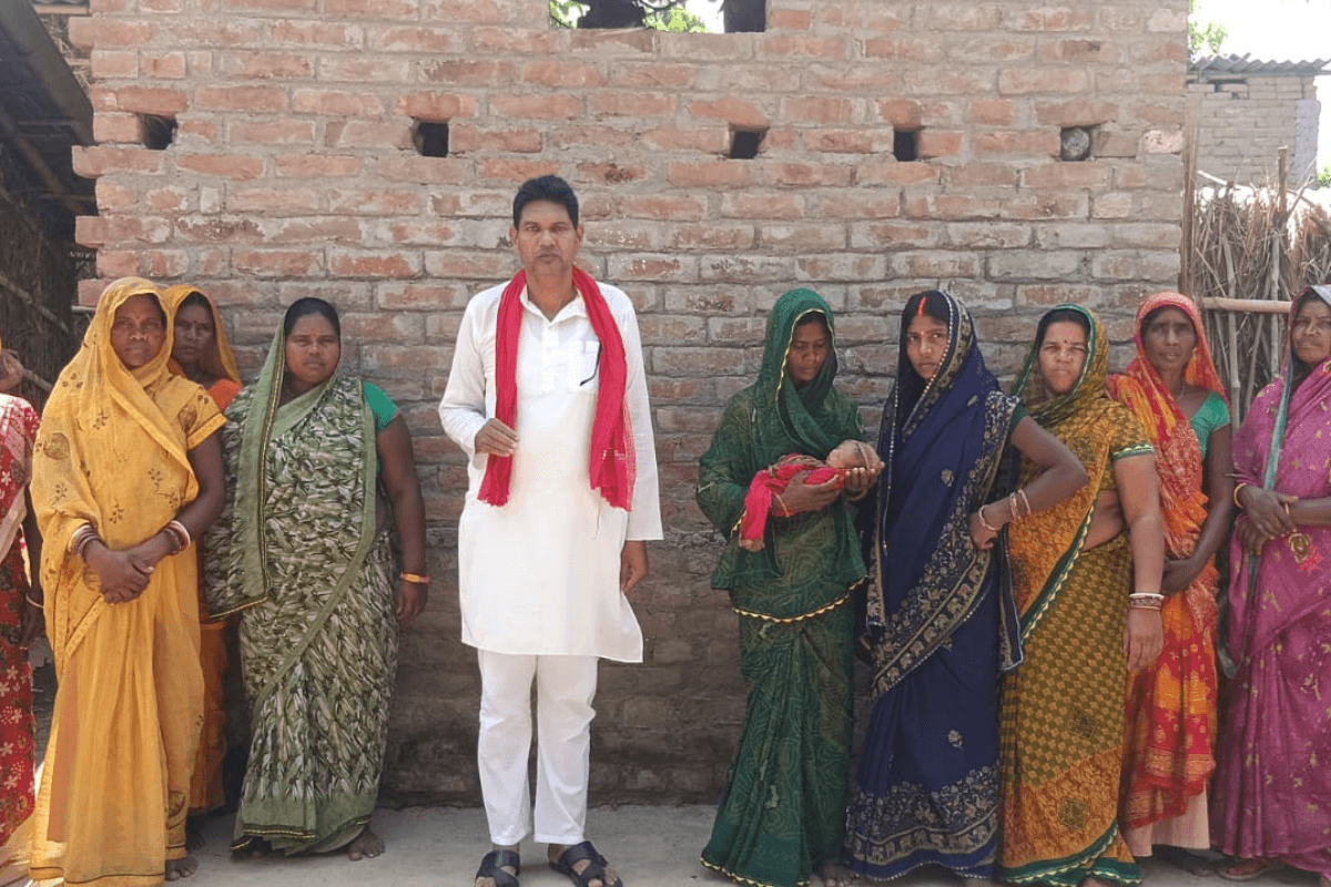 बेगूसराय के तेतरी स्वास्थ्य केंद्र में प्रसव के दौरान महिला की मौत, 10 लाख मुआवजे और कार्रवाई की मांग