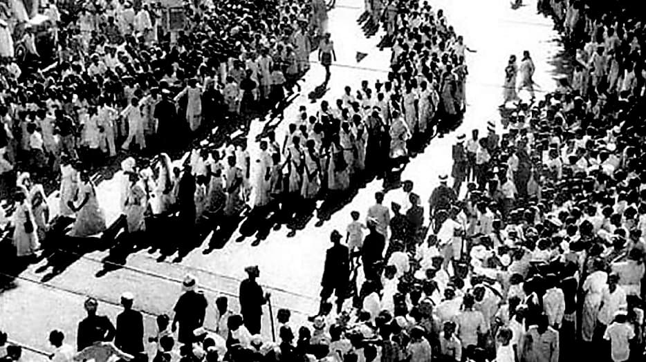 Azadi Ka Amrit Mahotsav: रामरक्ष उपाध्याय आजादी के आंदोलन में कूदे, बापू का दिया साथ