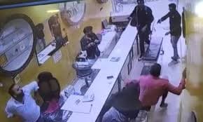 Bulandshahr Crime: पुलिस मुठभेड़ में मारे गए 50-50 हजार के दो इनामी बदमाश, सर्राफ को गोली मारकर की थी लूट