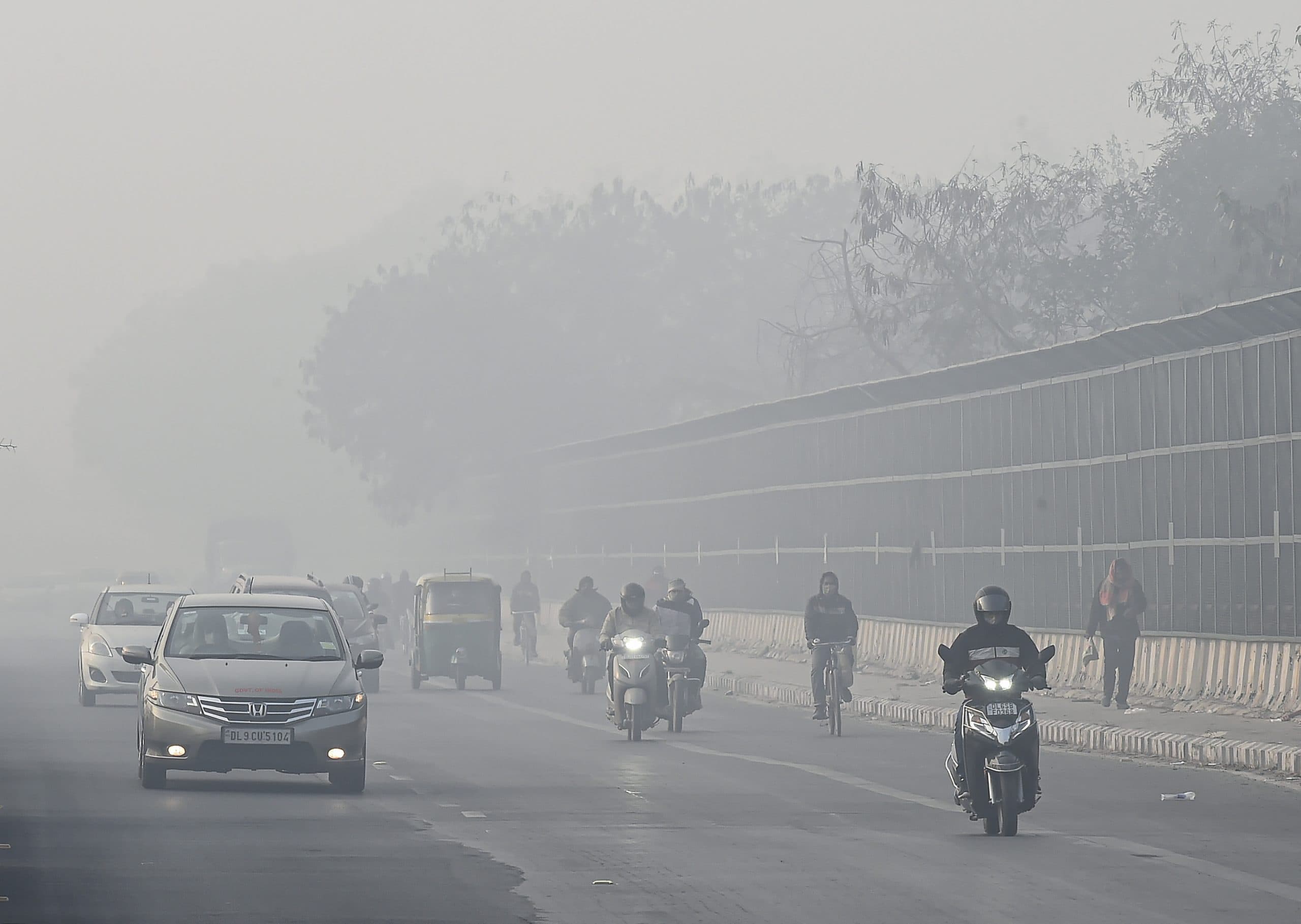 Weather Forecast Today LIVE Update : देश के इन राज्यों में होगी बारिश, यहां बर्फबारी, फिर लौटेगी ठंड, जानें यूपी-बिहार-झारखंड सहित देश के अन्य राज्यों का हाल