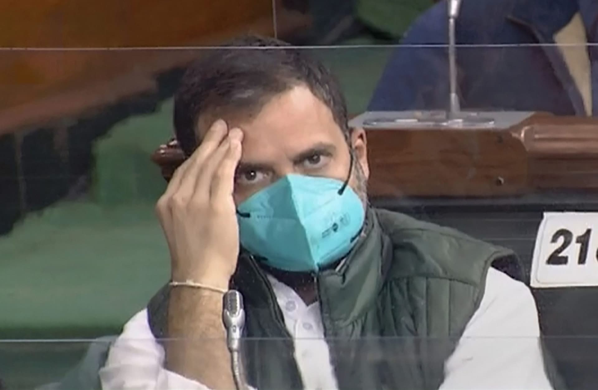 Budget 2021: देश की संपत्ति पूंजीपति मित्रों के हवाले करने की योजना, रक्षा बजट क्यों नहीं बढ़ा? राहुल गांधी का सवाल