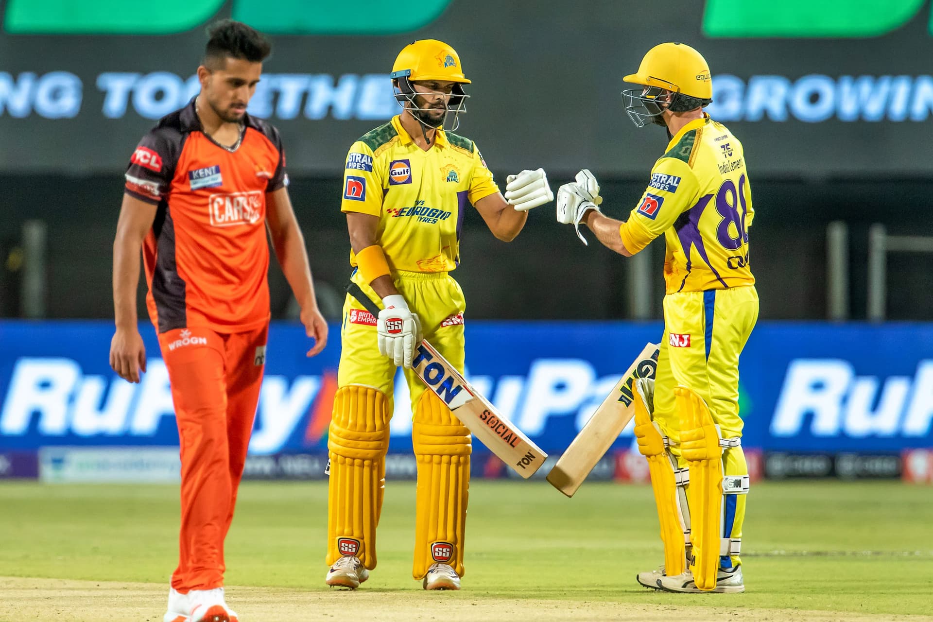 IPL 2022: रुतुराज गायकवाड़ और डेवोन कॉनवे के बीच 182 रन की साझेदारी, टूटे आईपीएल के कई रिकॉर्ड