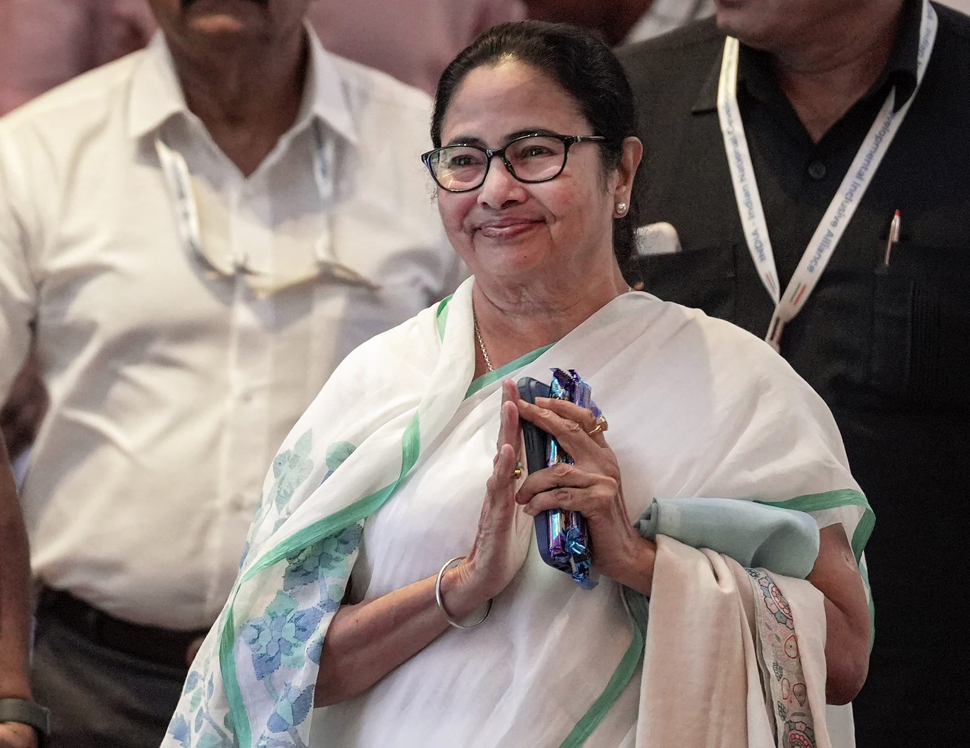 'योगी और अमित शाह के साथ थीं ममता बनर्जी', G-20 डिनर में बंगाल सीएम के शामिल होने पर भड़के अधीर रंजन