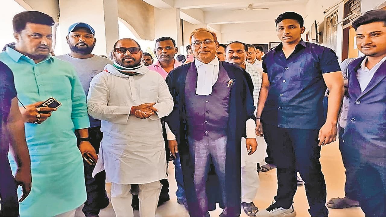 राजद सुप्रीमो लालू यादव के साले साधु यादव ने MP-MLA कोर्ट में किया सरेंडर, आज होगी सुनवाई, जानें पूरा मामला