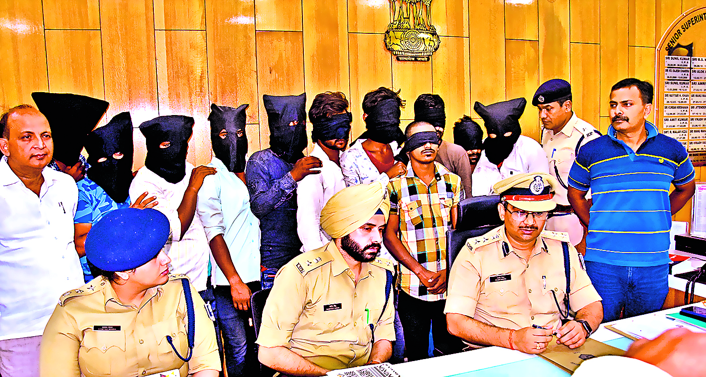 पटना पुलिस का खुलासा, करोड़ों का सोना लूटने के आरोपी ने सिपाही को मारी थी गोली, 14 आरोपित गिरफ्तार