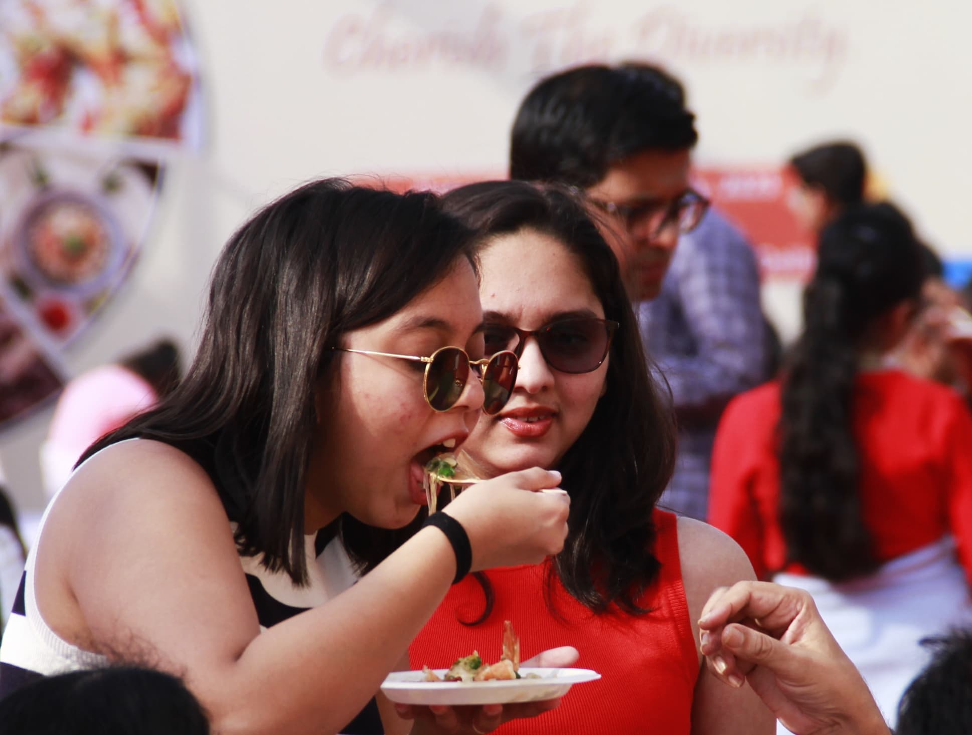 इंटरनेशनल फूड फेस्टिवल : दुनिया के सभी भोजन प्रेमी एक हो जाओ! तस्वीरों में देखें फेस्टिवल क्यों है खास