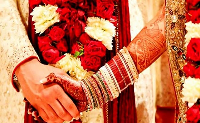 कन्यादान पॉलिसी लेकर बेटी की धूमधाम से शादी का पूरा कर सकते हैं सपना, ...जानें पॉलिसी के लाभ, पात्रता और अन्य पूरी जानकारी