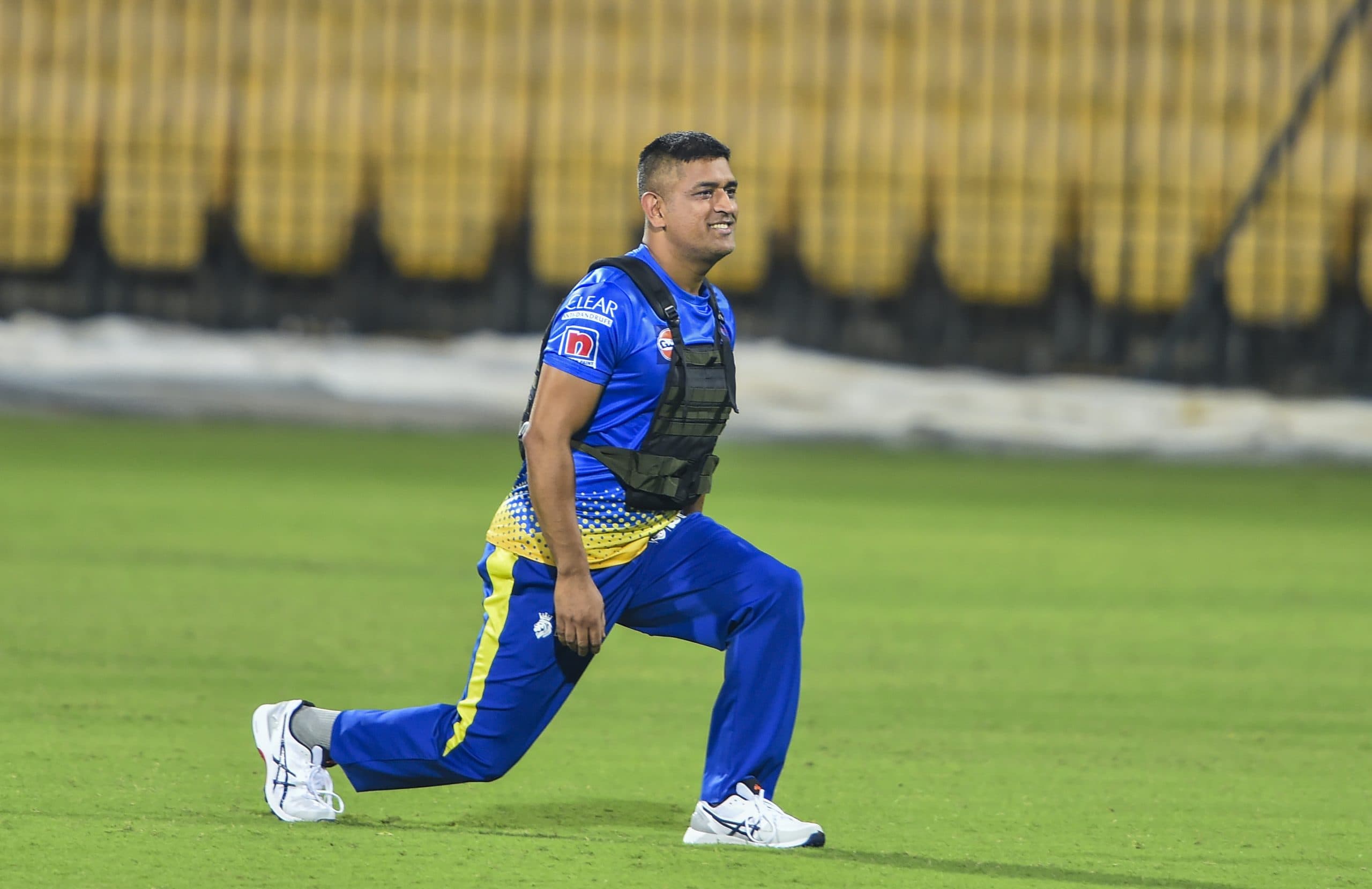 चयनकर्ताओं के साक्षात्कार में पूछे गये धौनी के भविष्य पर सवाल