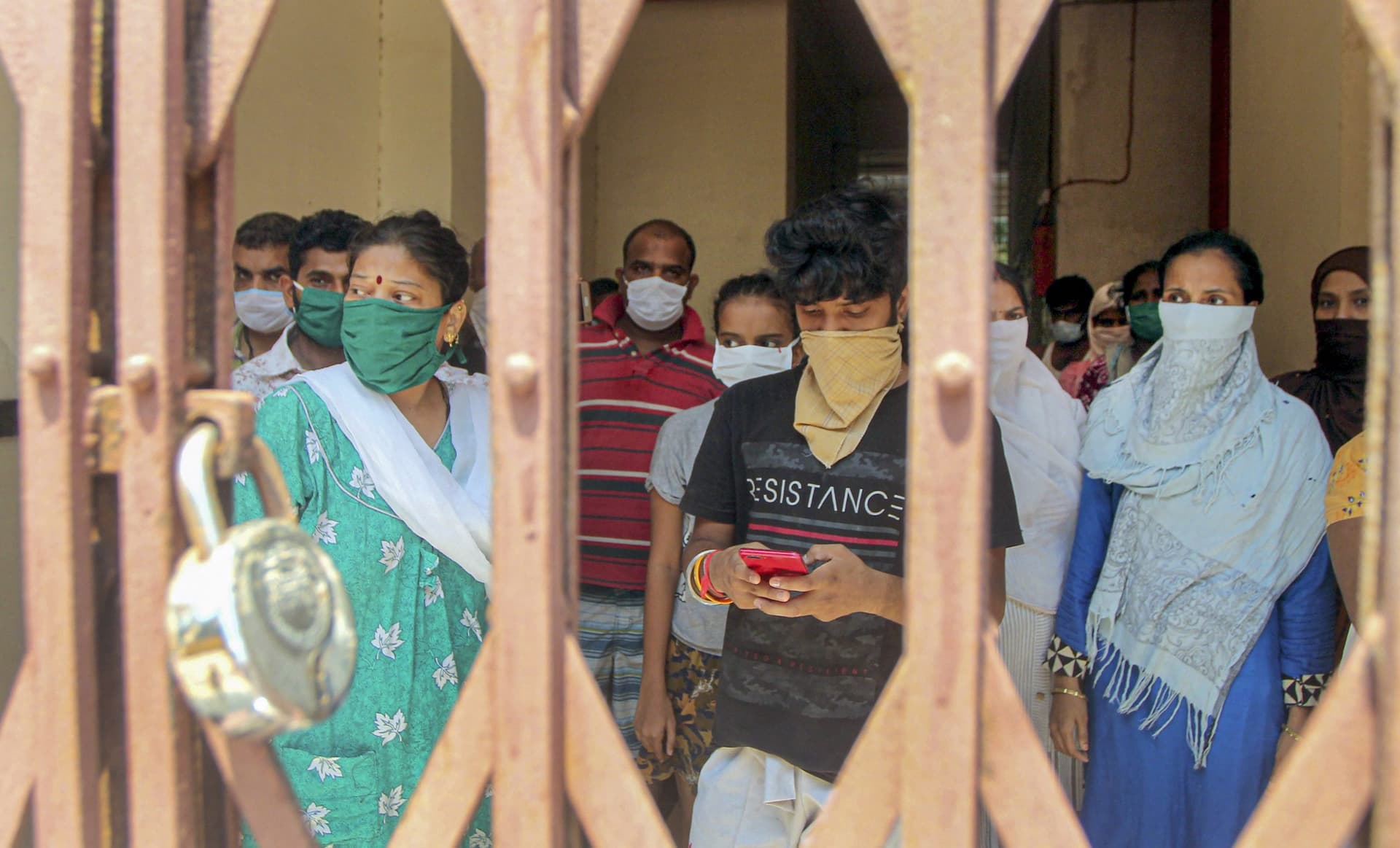 Madhya Pradesh Coronavirus : क्या फिर लगाना होगा लॉकडाउन ? मध्यप्रदेश में कोरोना के केस एक लाख के पार