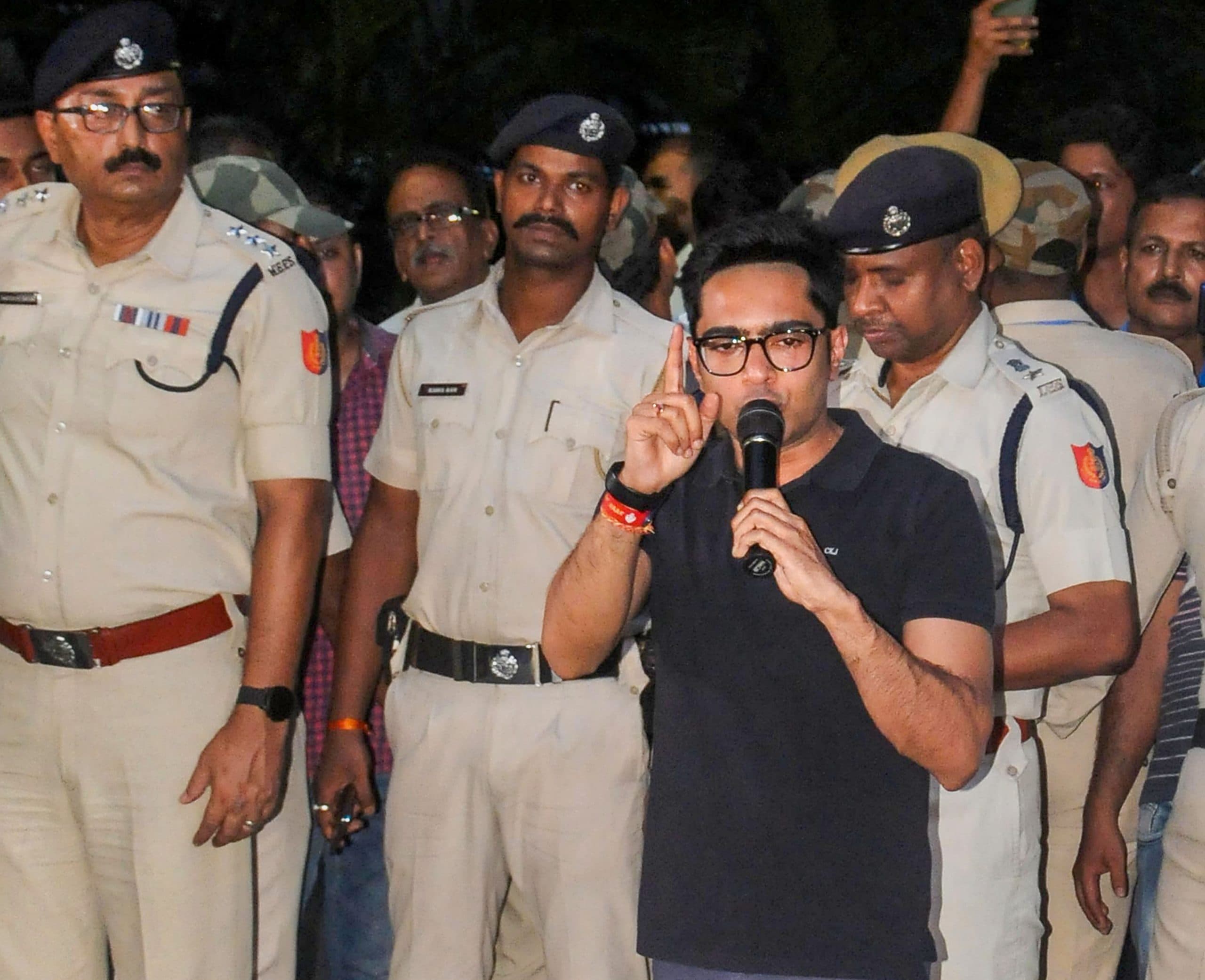 ईडी की पूछताछ के बाद तृणमूल कांग्रेस नेता अभिषेक बनर्जी ने अमित शाह के बेटे जय शाह को लेकर कह दी बड़ी बात