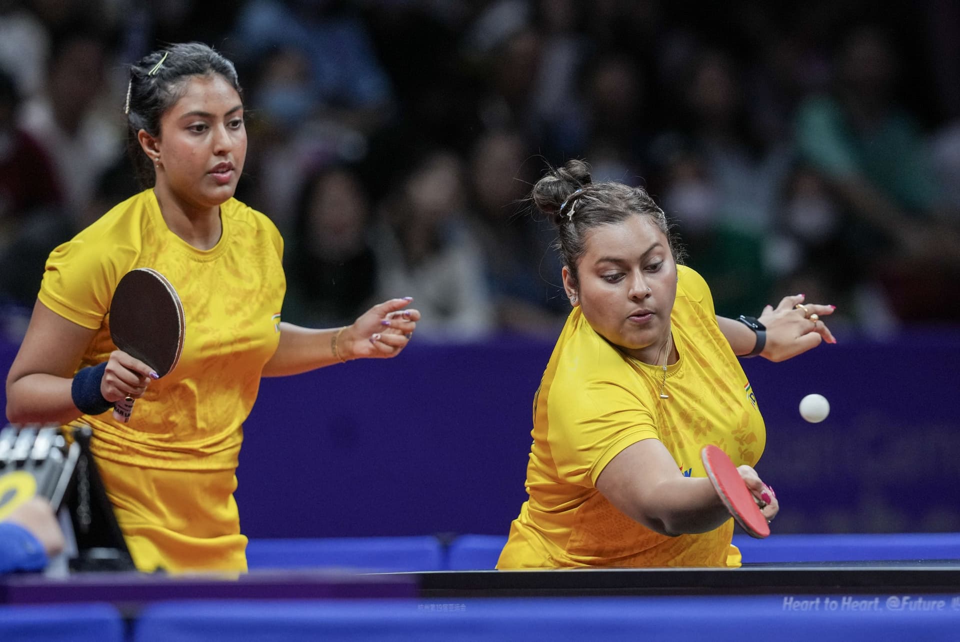Asian Games 2023: 20 साल के अथक परिश्रम के बाद सुतीर्था और अहिका मुखर्जी ने टेबल टेनिस में जीता मेडल Asian Games 2023: 20 साल के अथक परिश्रम के बाद सुतीर्था और अहिका मुखर्जी ने टेबल टेनिस में जीता मेडल