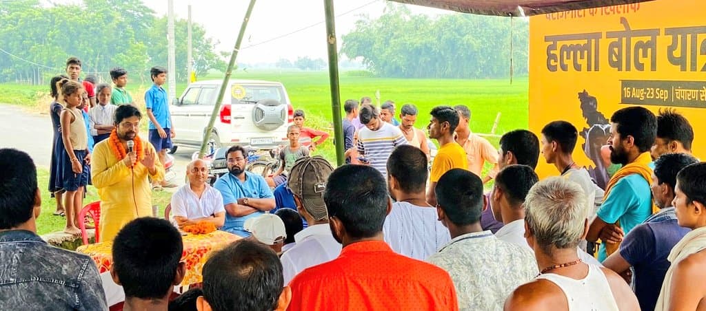 'युवा हल्ला बोल' के अध्यक्ष अनुपम पहुंचे सहरसा, कहा- बेरोज़गारी आज जीवन मरण का सवाल बन चुका है