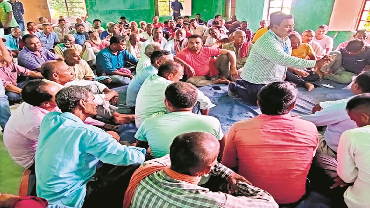 India-Nepal: गहराया पानी विवाद, पानी की कमी के कारण सूख जाएगी 300 एकड़ खेत, किसानों ने लिया ये फैसला...