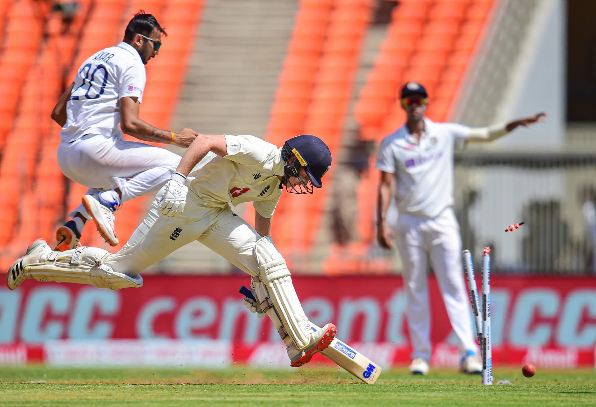 IND vs ENG 4th Test: पंत के शतक और सुंदर के अर्धशतक से भारत को 89 रन की बढ़त