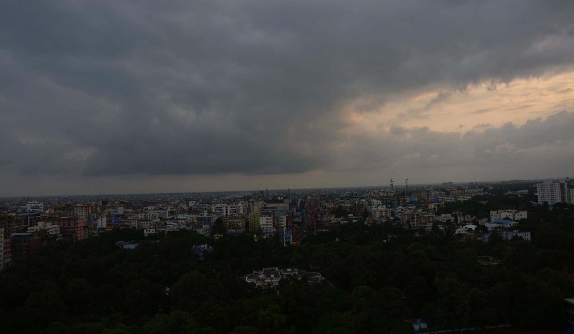 Bihar Weather Forecast: हथिया नक्षत्र की बारिश पर लगा ब्रेक, जानिए मॉनसून का लेटेस्ट अपडेट