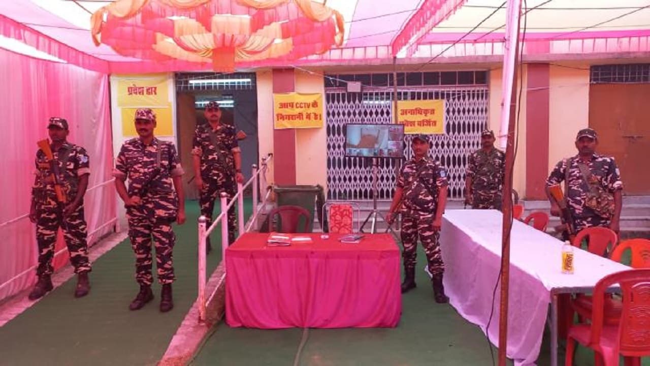 गोपालगंज उपचुनाव: कड़ी सुरक्षा के बीच 24 राउंड में होगी मतगणना, 10 वीडियोग्राफर होंगे तैनात