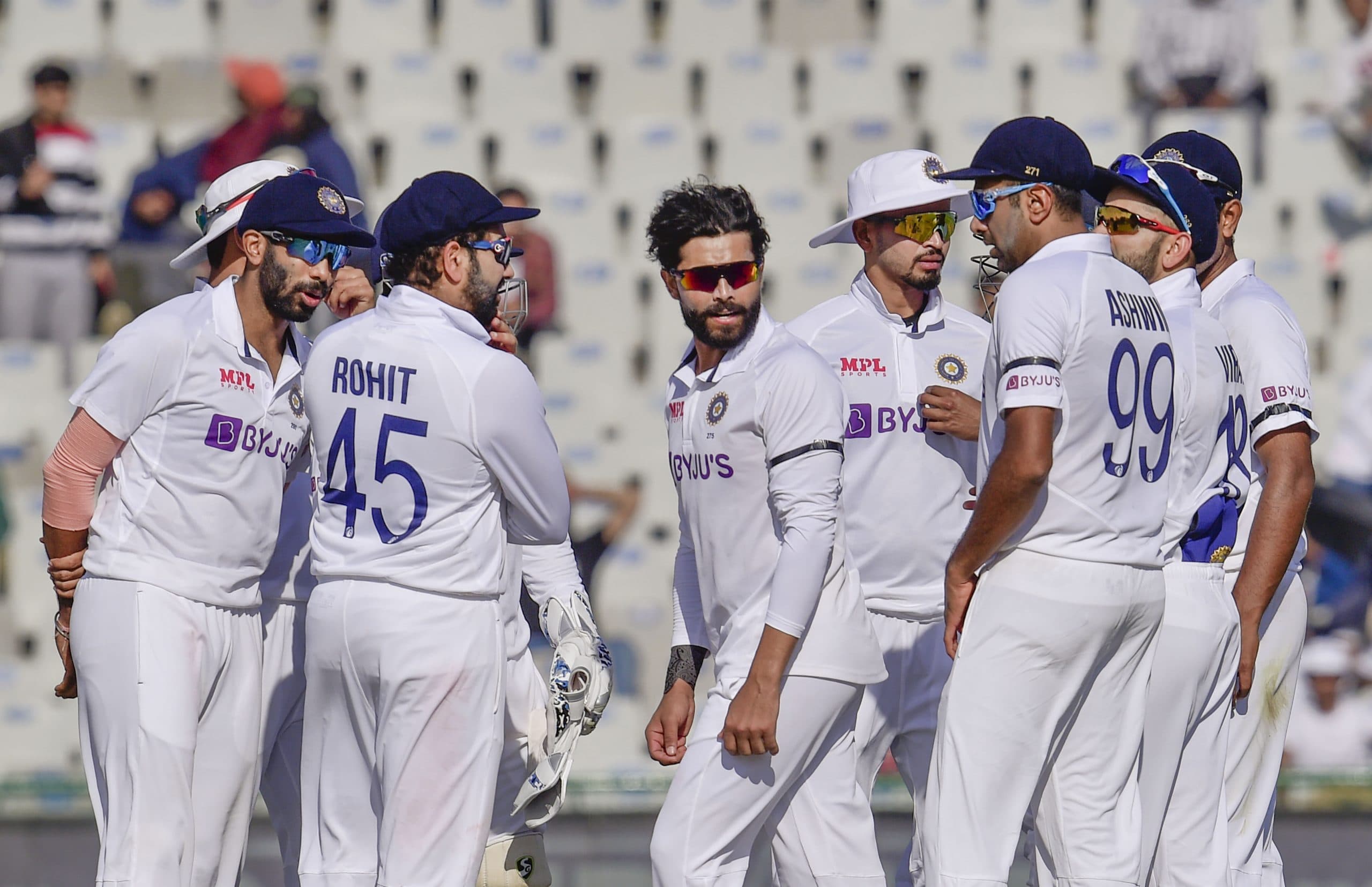 IND vs SL 1st Test: टीम इंडिया ने श्रीलंका को पारी और 222 रन से हराया, तीसरे ही दिन दर्ज की बड़ी जीत