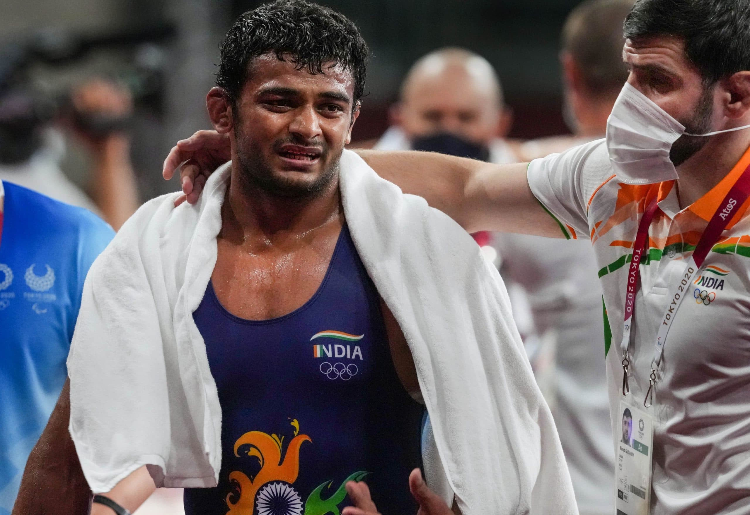 दीपक पूनिया के कोच ने हार के बाद रेफरी पर किया हमला, ओलिंपिक कमिटी ने की यह कार्रवाई