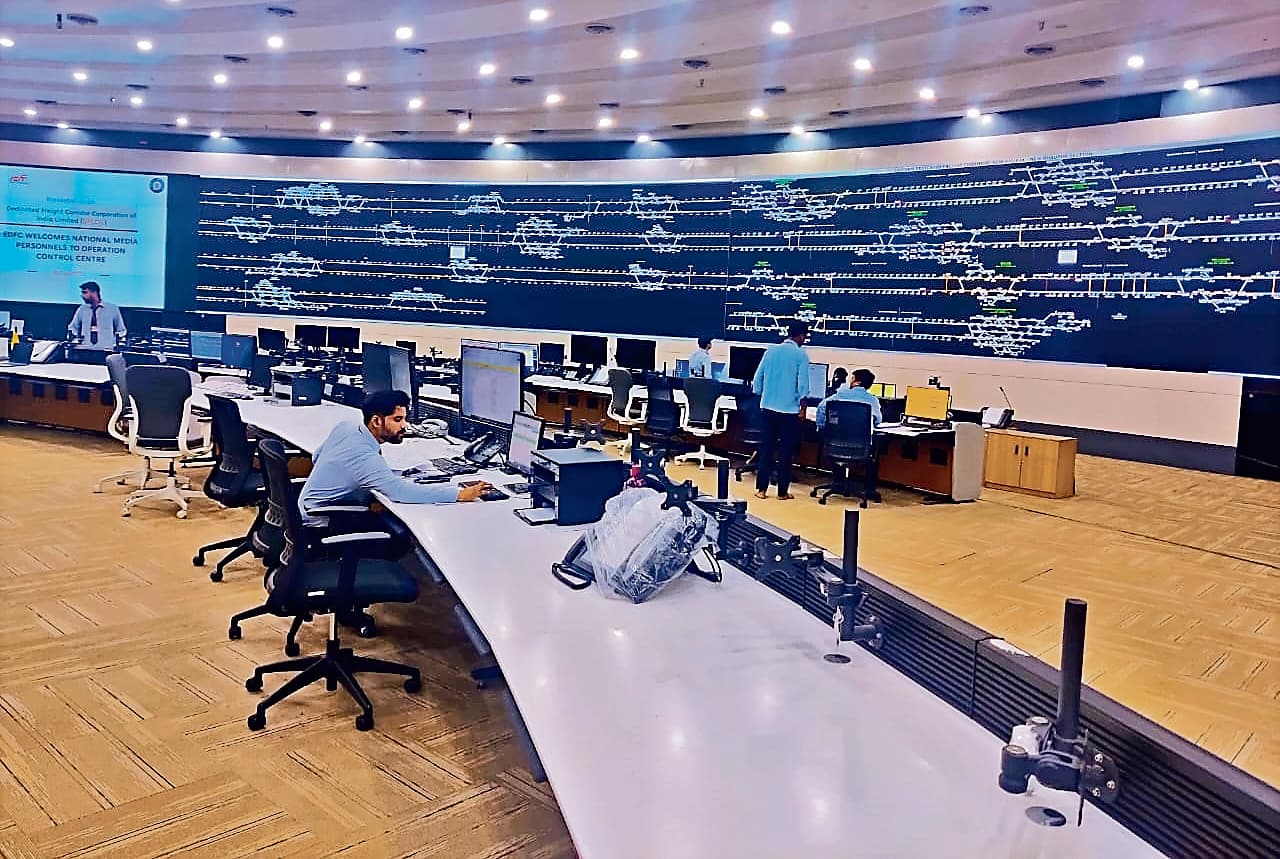 बिहार में बढ़ जाएगी ट्रेनों की स्पीड, पीएम मोदी आज करेंगे इस्टर्न डेडिकेटेड फ्रेट कॉरिडोर का उद्घाटन