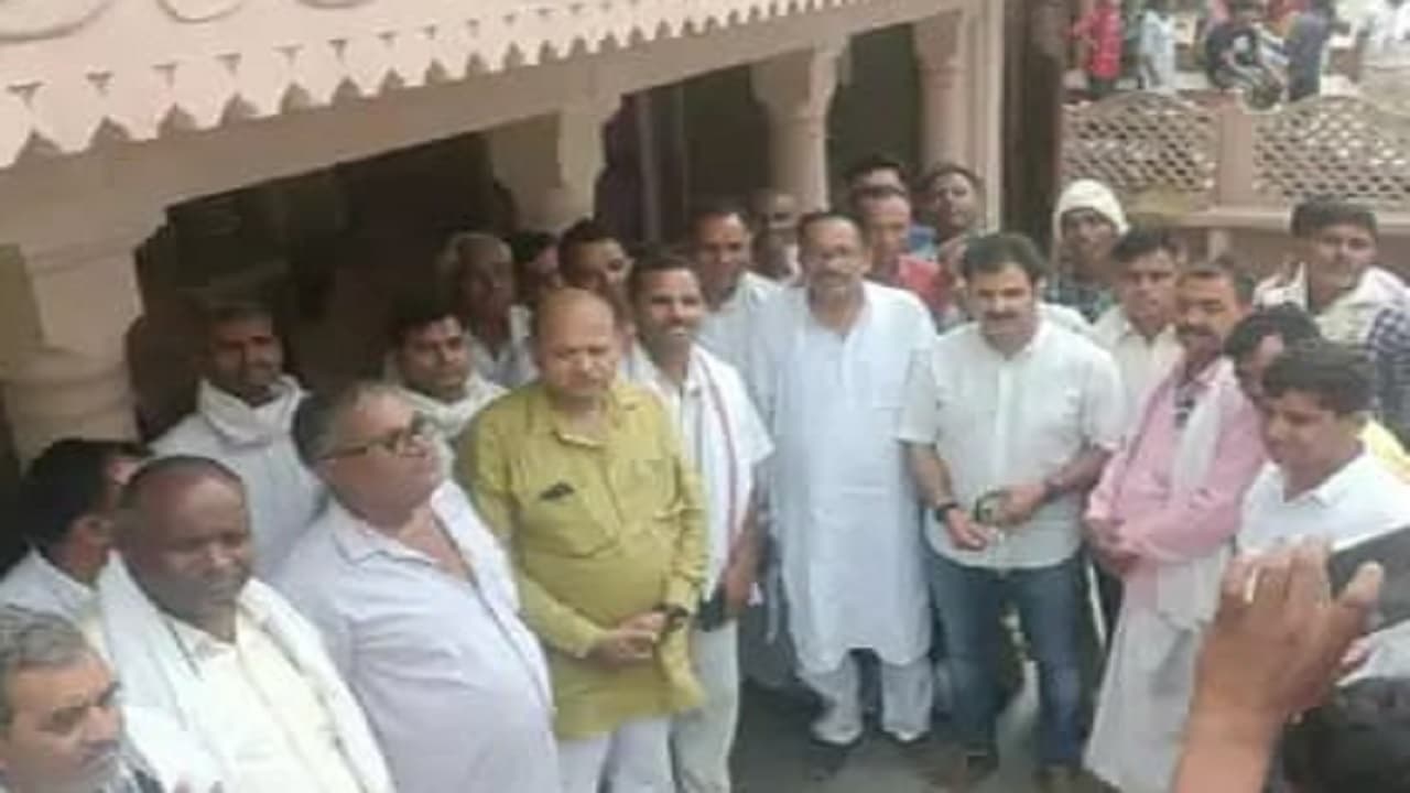 आगरा में दलित वर्ग के हवन करने से किया गया इनकार, यज्ञ स्थल के पास घंटों देर तक होता रहा हंगामा