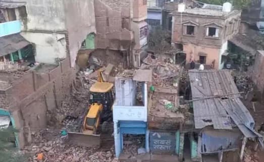 Bhagalpur Blast:  बम ब्लास्ट में मरनेवालों की संख्या हुई 10, एक दर्जन घायल, जानिये क्या कहती है पुलिस
