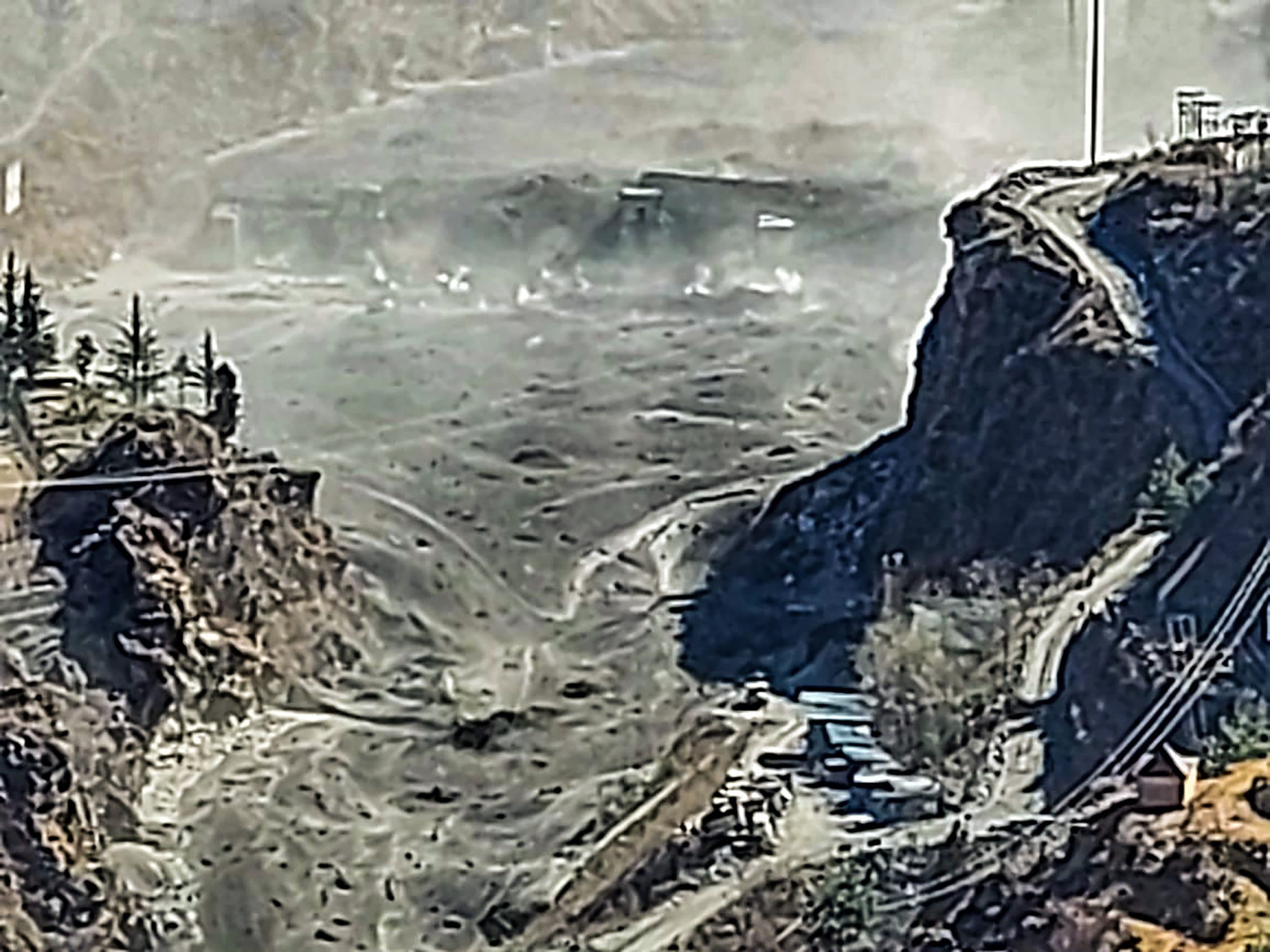 उत्तराखंड में बड़ा हादसा : चीन सीमा से लगे भारतीय क्षेत्र के सुमना में ग्लेशियर टूटने से 6 की गई जान