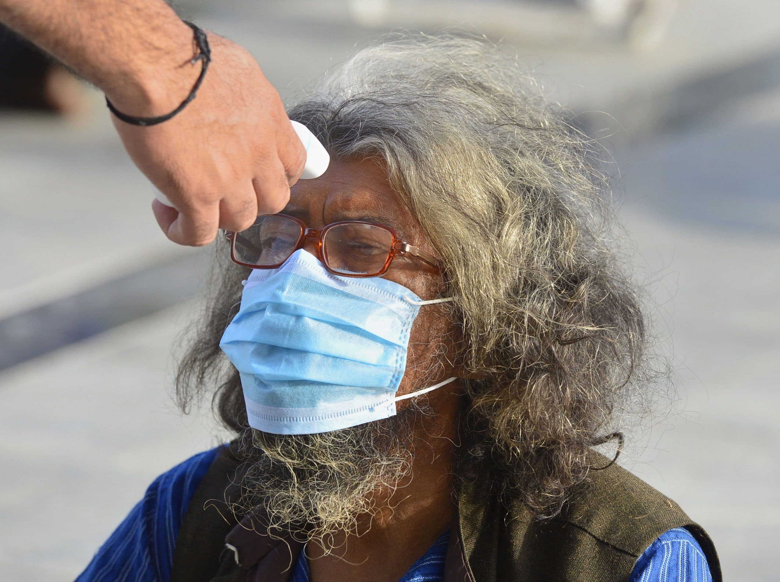 देशभर में कोरोना की क्या है स्थिति, जानें राज्यों में कोरोना संक्रमण का आंकड़ा