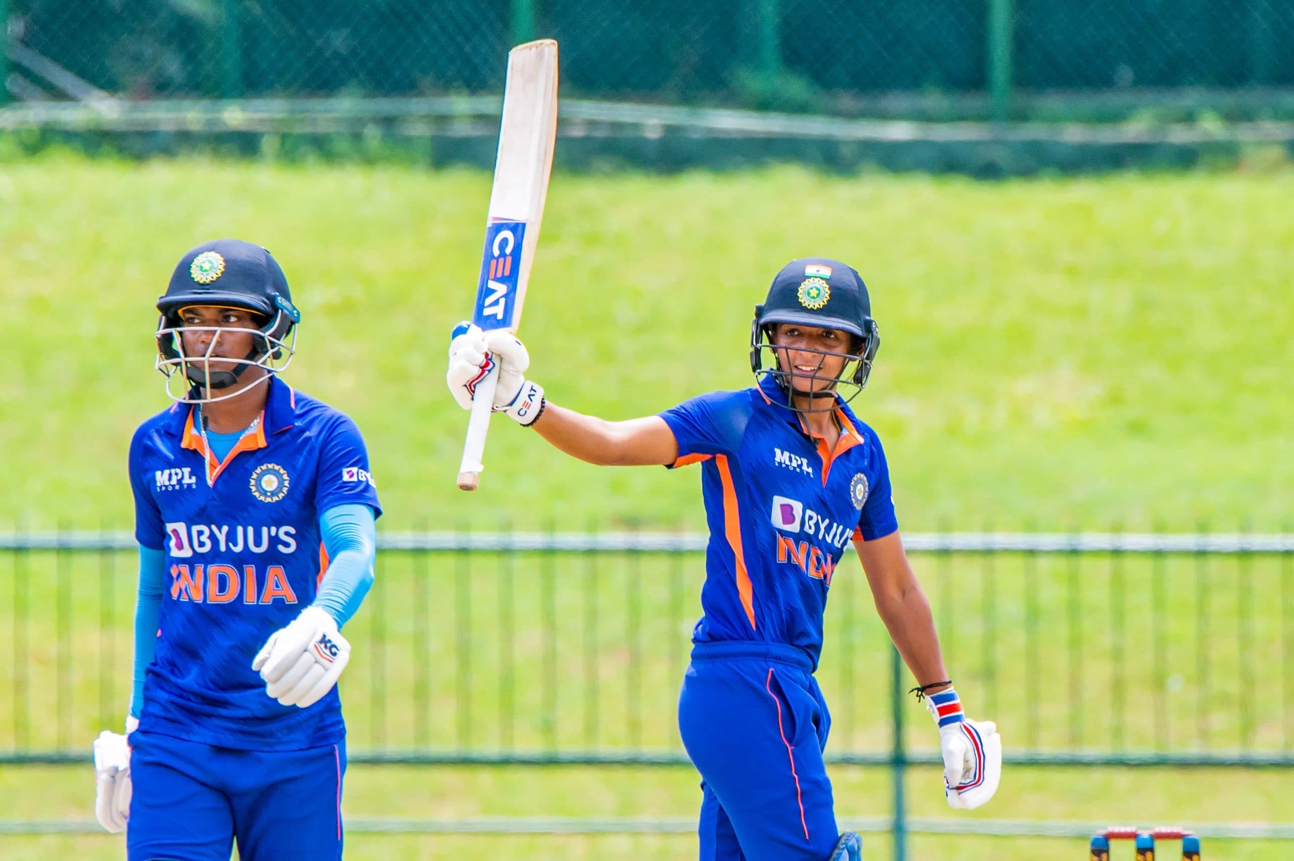 INDW vs SLW: भारत ने श्रीलंका पर किया क्लीन स्वीप, आखिरी वनडे में भारतीय महिला टीम 39 रन से जीती