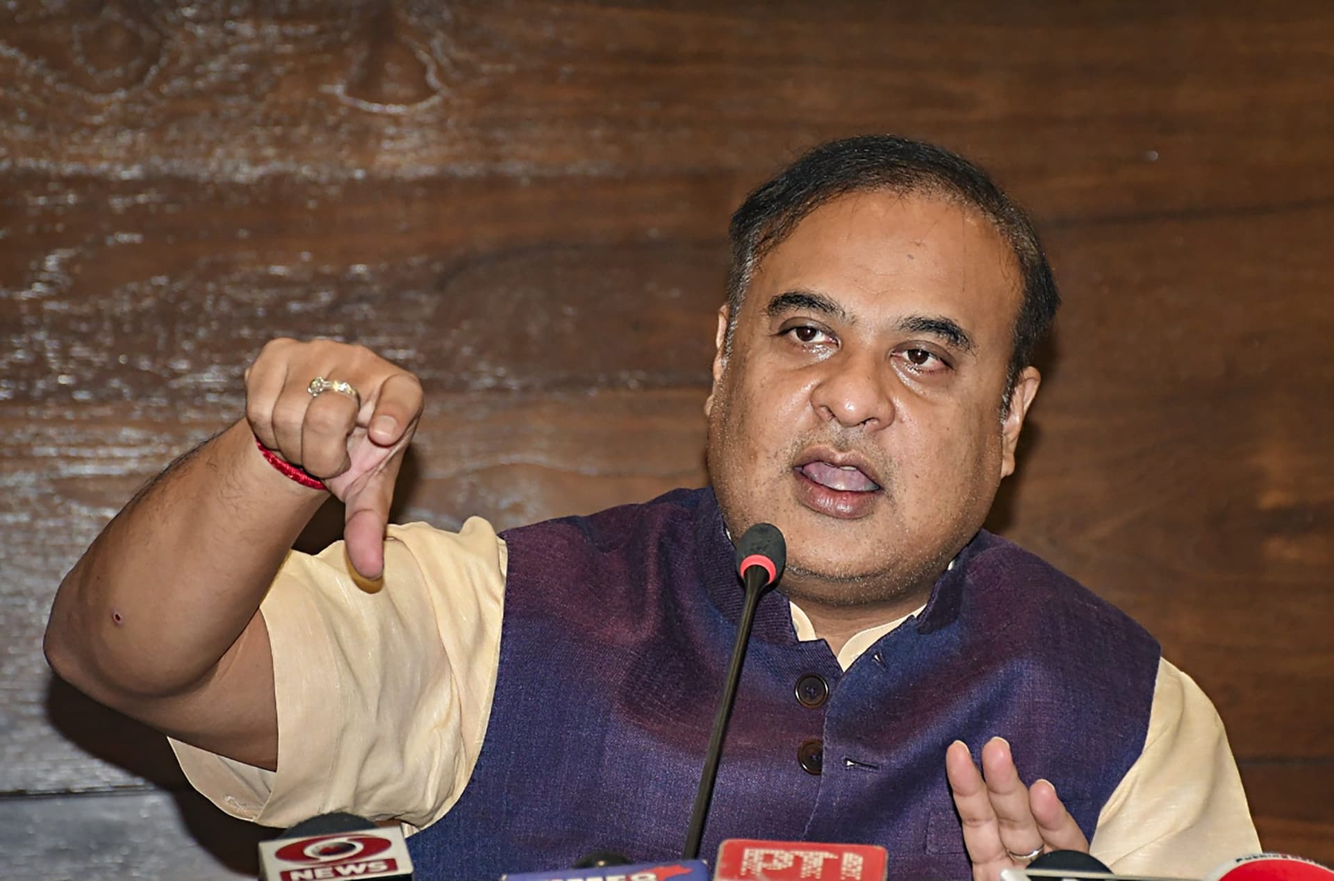 बाल विवाह पर असम के सीएम हिमंत बिस्वा सरमा का चलेगा चाबुक, अगले 10 दिन में 3,000 लोग किए जाएंगे गिरफ्तार