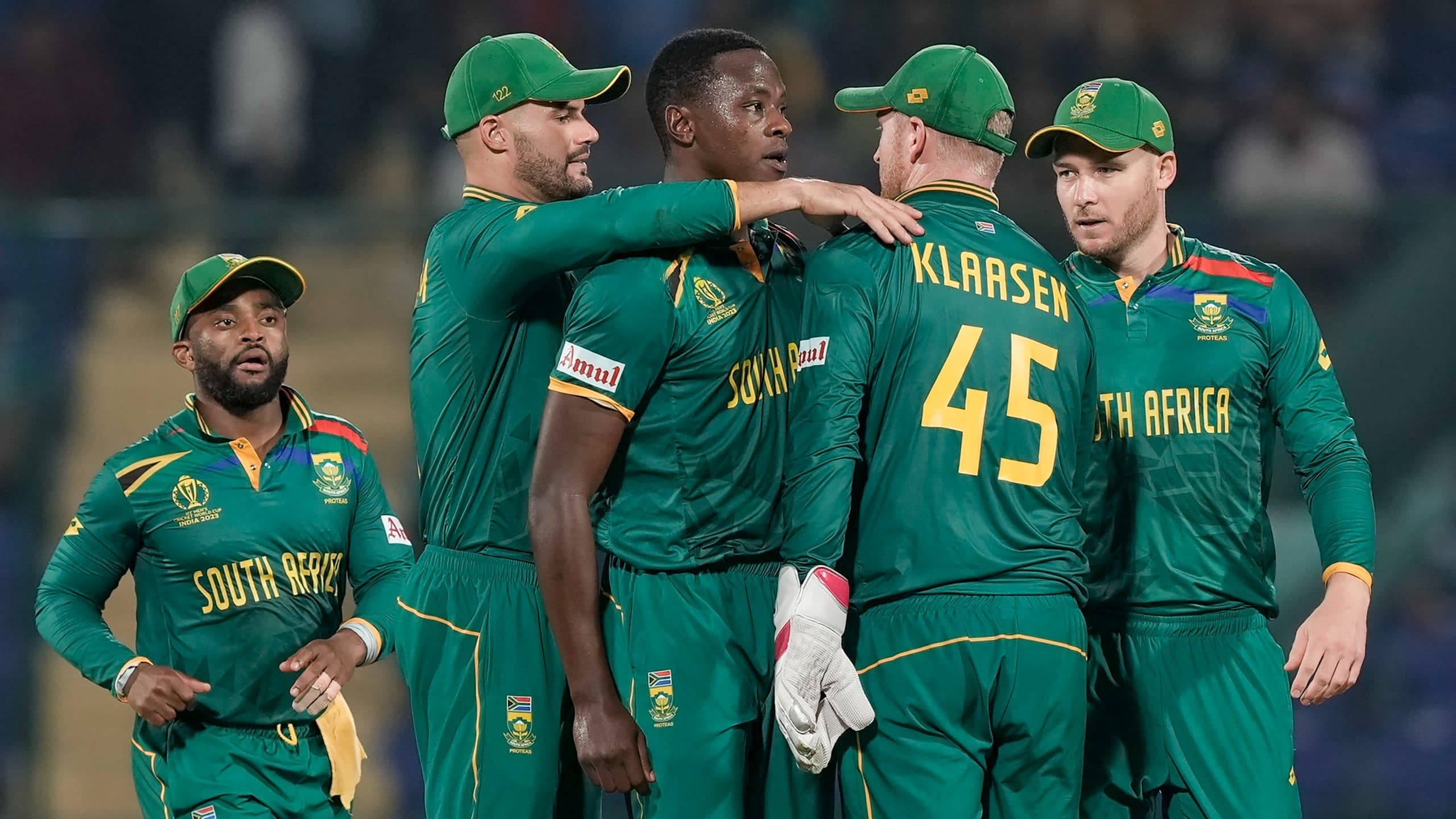 SA vs SL Photos: डिकॉक, डुसेन और मार्कराम का शतक, दक्षिण अफ्रीका ने श्रीलंका को 102 रन से हराया