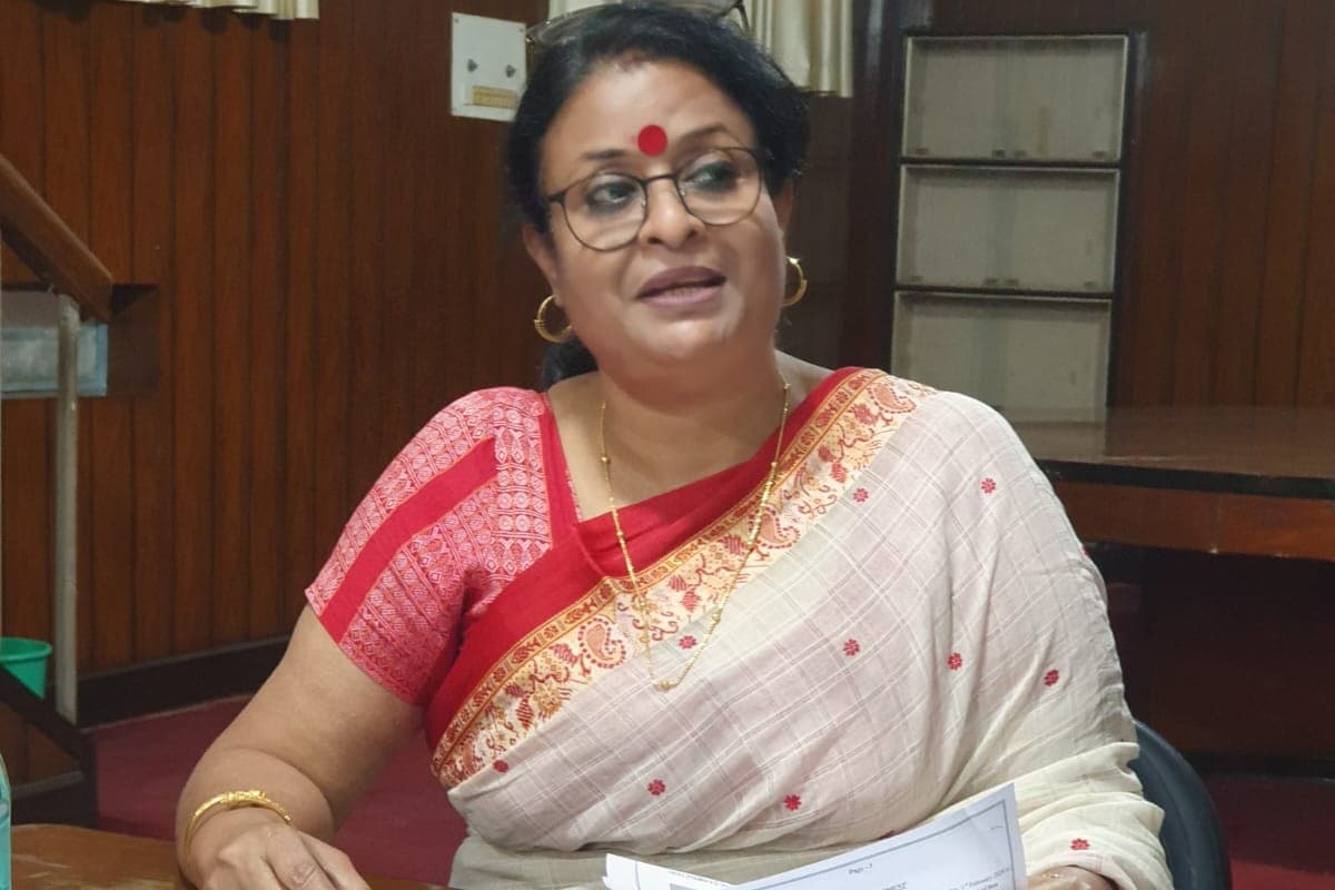 धनबाद : डी- नोबिली सीएमआरआइ की अनोखी पहल, जानें कैसे होगी बुकलेस बैग और कॉपीलेस पढ़ाई धनबाद : डी- नोबिली सीएमआरआइ की अनोखी पहल, जानें कैसे होगी बुकलेस बैग और कॉपीलेस पढ़ाई