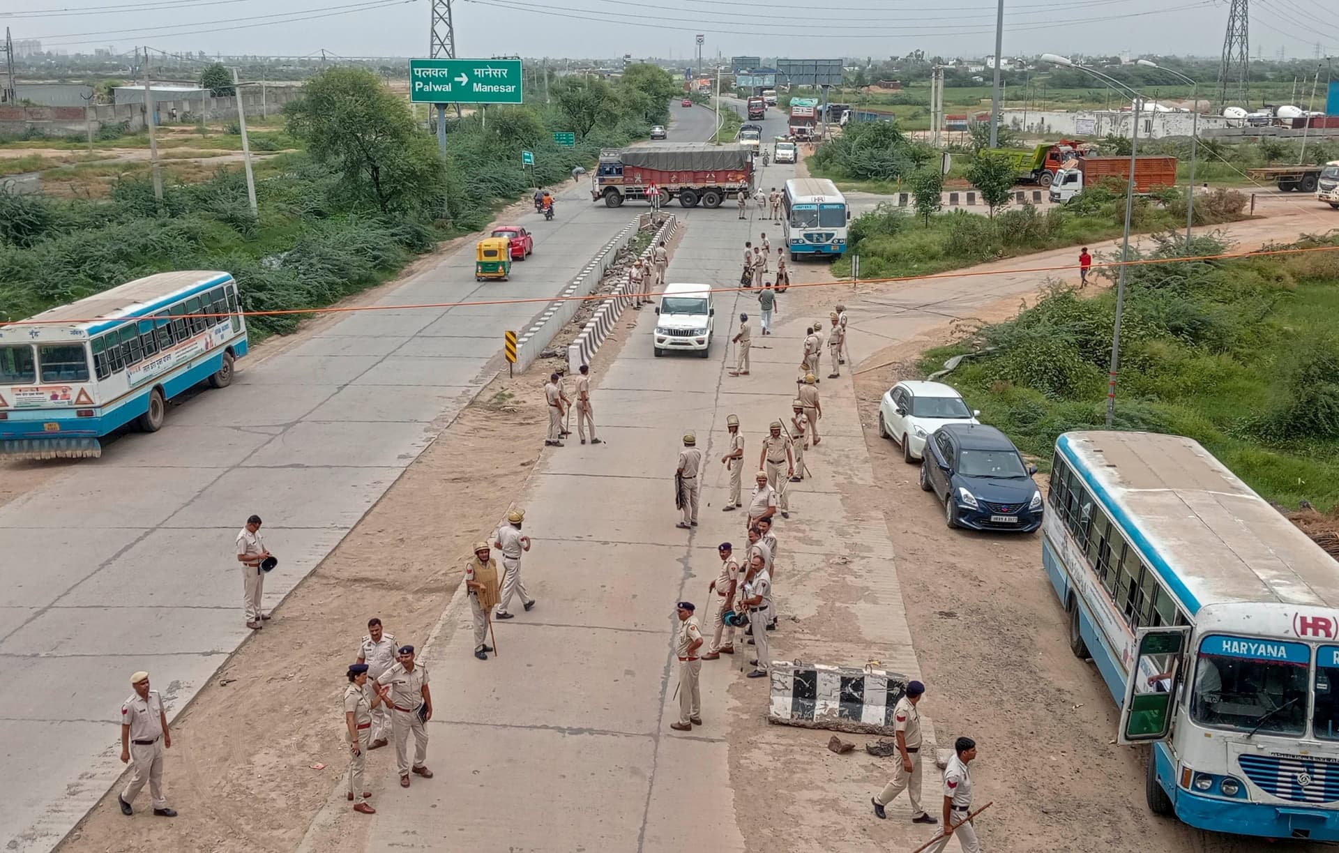 Nuh Violence: नूंह में शोभा यात्रा निकालने पर अड़े हिंदू संगठन, प्रशासन अलर्ट, 29 अगस्त तक इंटरनेट बंद