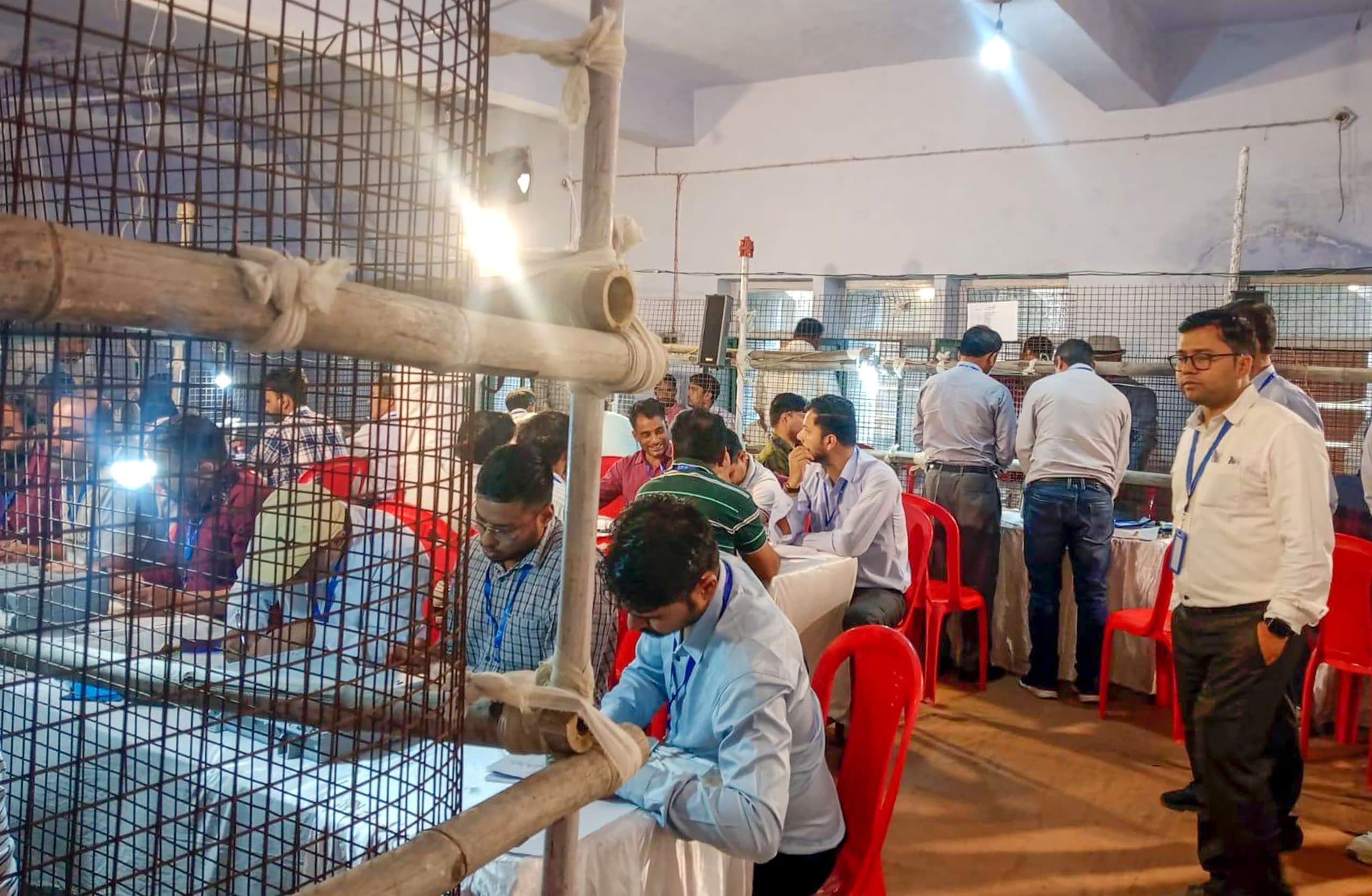 By Election Result: बागेश्वर सीट पर बीजेपी का कब्जा बरकरार, डुमरी में बेबी देवी ने 
दर्ज की जीत