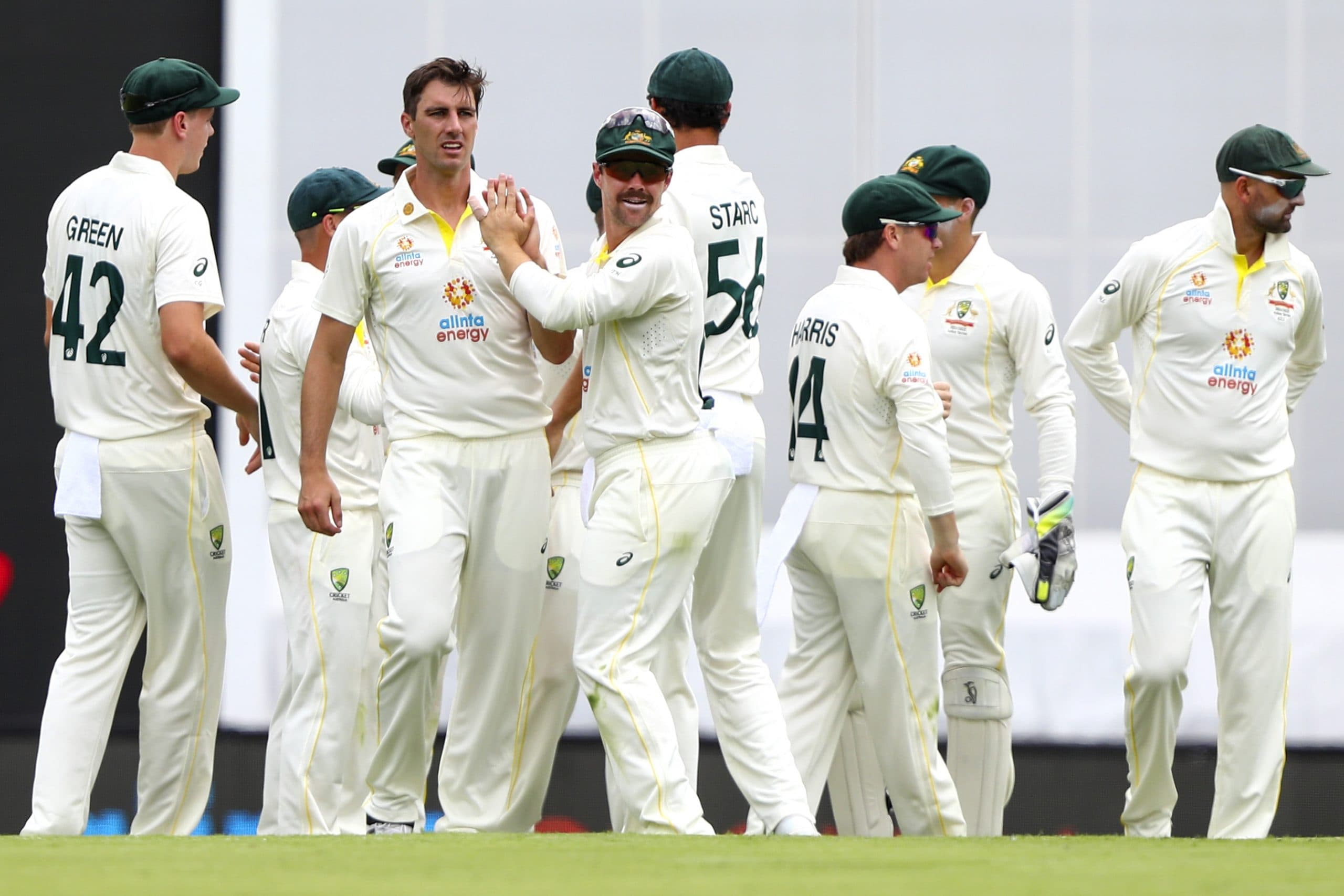 पैट कमिंस ने एशेज सीरीज में पहले ही दिन बना डाले कई रिकॉर्ड, अनिल कुंबले के खास क्लब में हुए शामिल