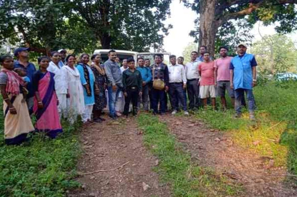 जमशेदपुर : 200 ग्रामीणों की जांच, 50 मलेरिया संक्रमित मिले, पहली बार पहुंची मेडिकल टीम, लगाया शिविर