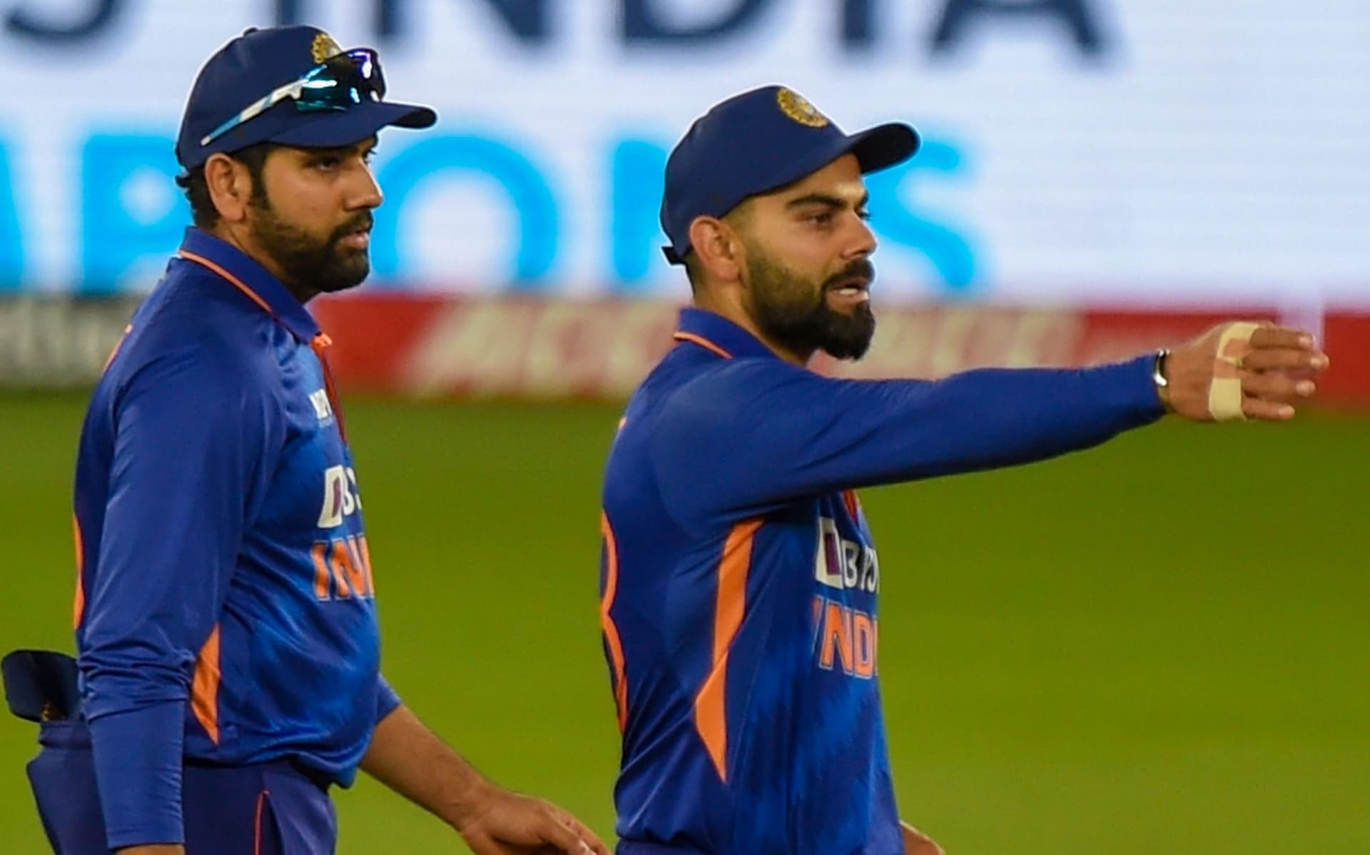 IND vs WI: युजवेंद्र चहल की खराब फील्डिंग पर भड़के रोहित शर्मा, दिखाया अपना असली रूप, वीडियो वाय���ल IND vs WI: युजवेंद्र चहल की खराब फील्डिंग पर भड़के रोहित शर्मा, दिखाया अपना असली रूप, वीडियो वाय���ल