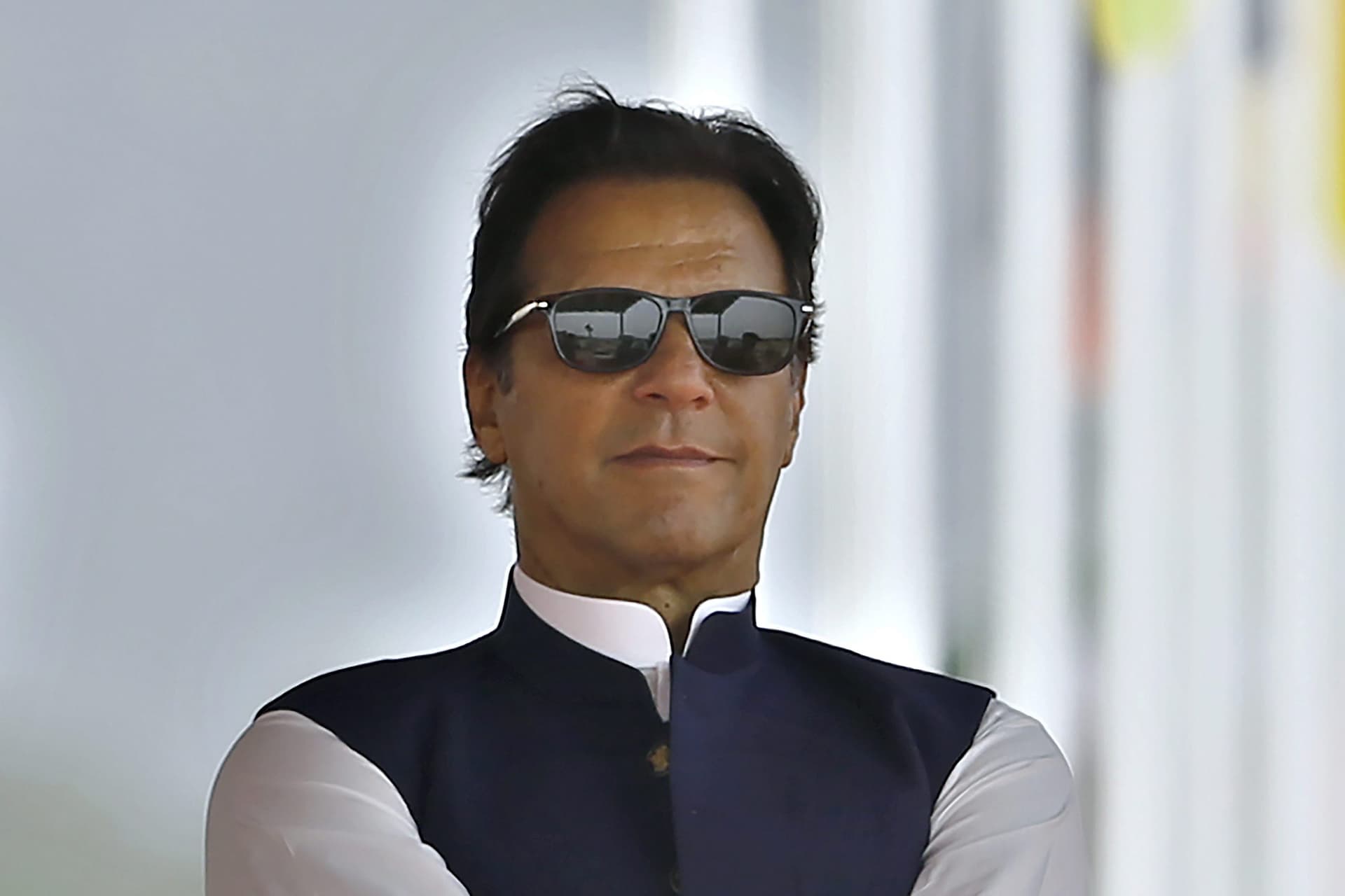 Pakistan Crisis: इमरान खान होंगे गिरफ्तार ? करीबियों पर एक्शन, अर्सलान खालिद के घर छापेमारी, फोन छीने गये