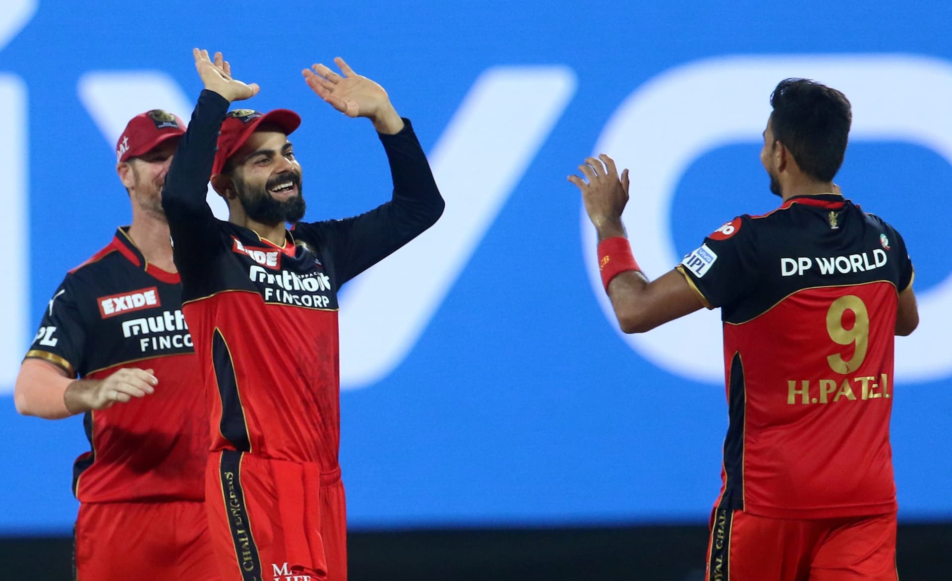 IPL 2021 Points Table : 22वें मुकाबले के बाद क्या है प्वाइंट टेबल का हाल, पर्पल और ऑरेंज कैप पर किसका है कब्जा IPL 2021 Points Table : 22वें मुकाबले के बाद क्या है प्वाइंट टेबल का हाल, पर्पल और ऑरेंज कैप पर किसका है कब्जा