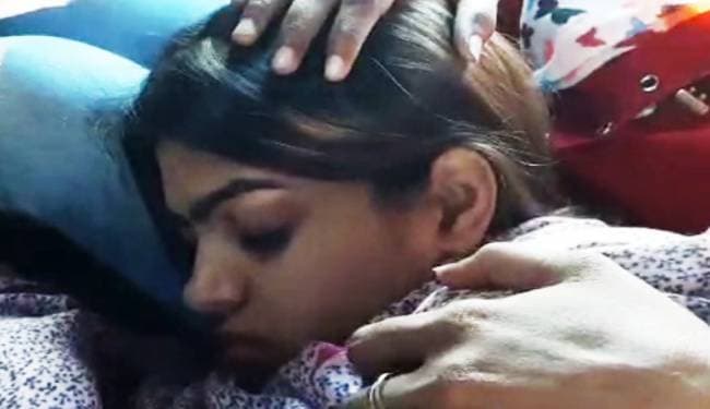 फिल्म की शूटिंग के लिए मुंबई से आये कलाकारों के साथ धक्का-मुक्की और मारपीट, अभिनेत्री हुई बेहोश