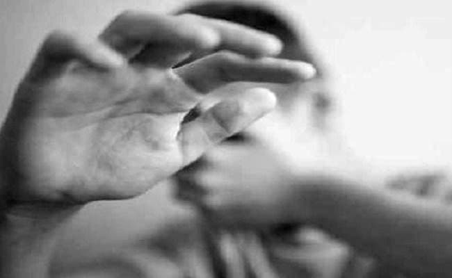 कोरोना से परास्त होता अमेरिका