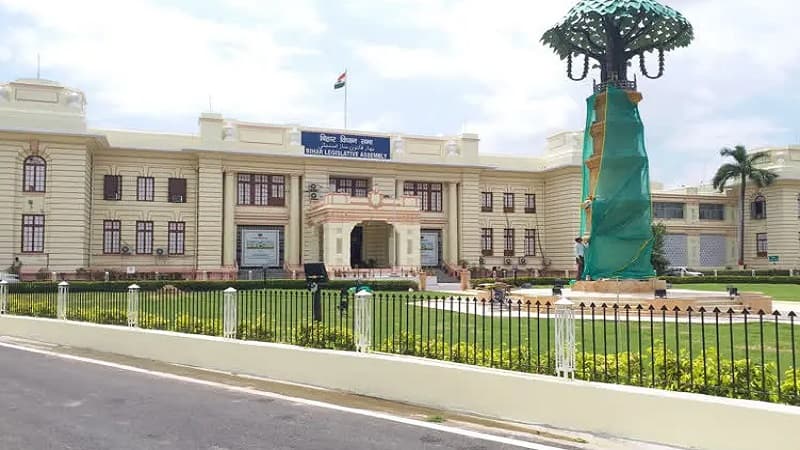 बिहार में सरकार बदली तो सात जिलों को मिल गये सत्ताधारी दल के विधायक, अब मंत्री की चाहत