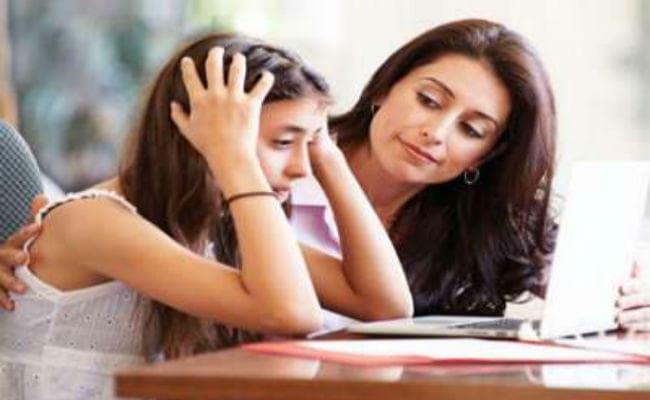 Coronavirus से ज्यादा खतरा हैं उसका इलाज बताने वाले वाट्सएप डॉक्टरों से, डरें नहीं, रहें सावधान