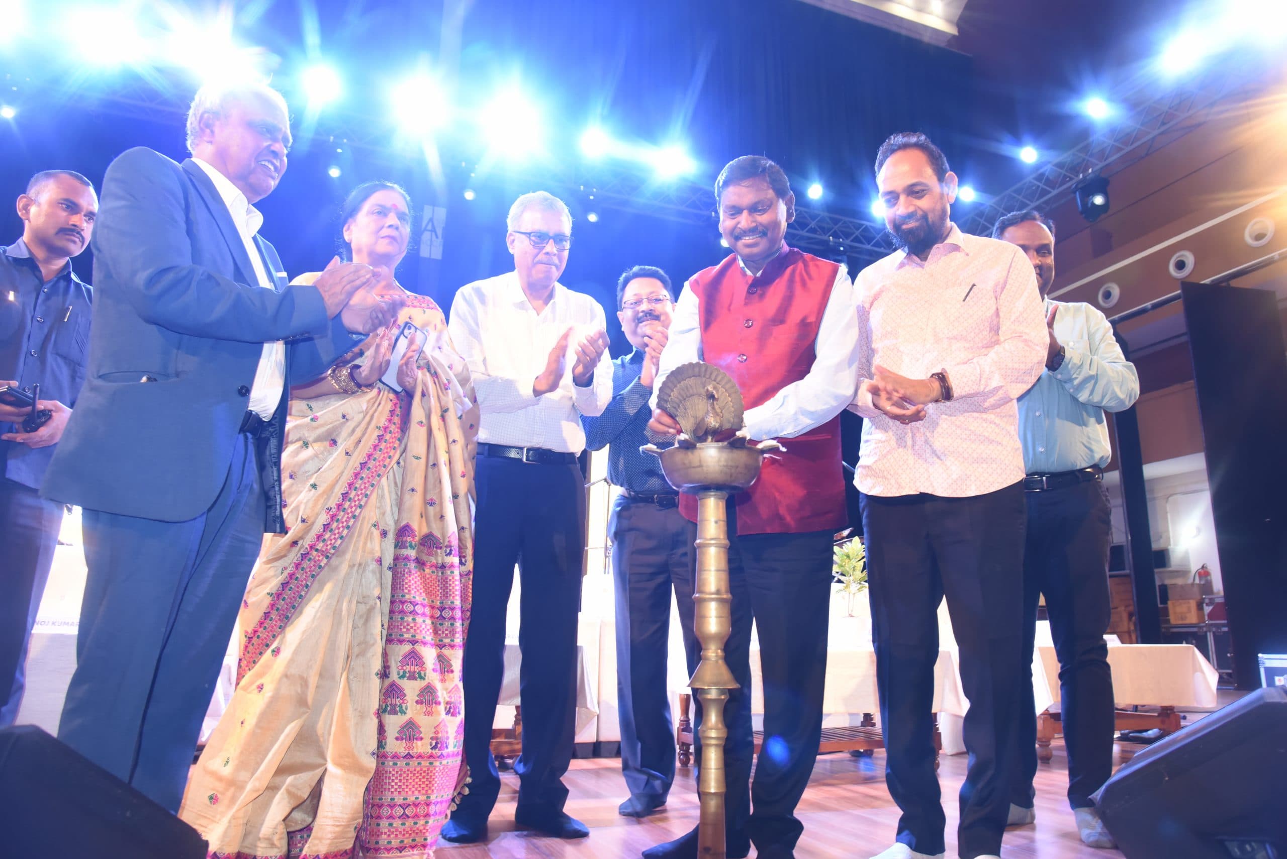 कोल्हान गौरव सम्मान : प्रभात खबर की 28वीं वर्षगांठ पर 28 शख्सियतों को सम्मान, देखें PHOTOs