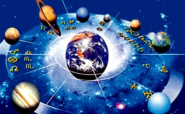 मेष में गोचर हुए शुक्र, ...जानें कौन होगा मालामाल-कौन बेहाल, कॅरियर व लव लाइफ पर क्या पड़ेगा प्रभाव?